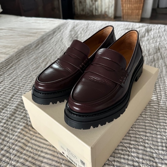 Sezane Shoes - Sezane, Albane Burgundy Loafers, Size 9 (NEW)
